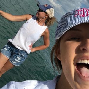 Meet your Posher, Kara